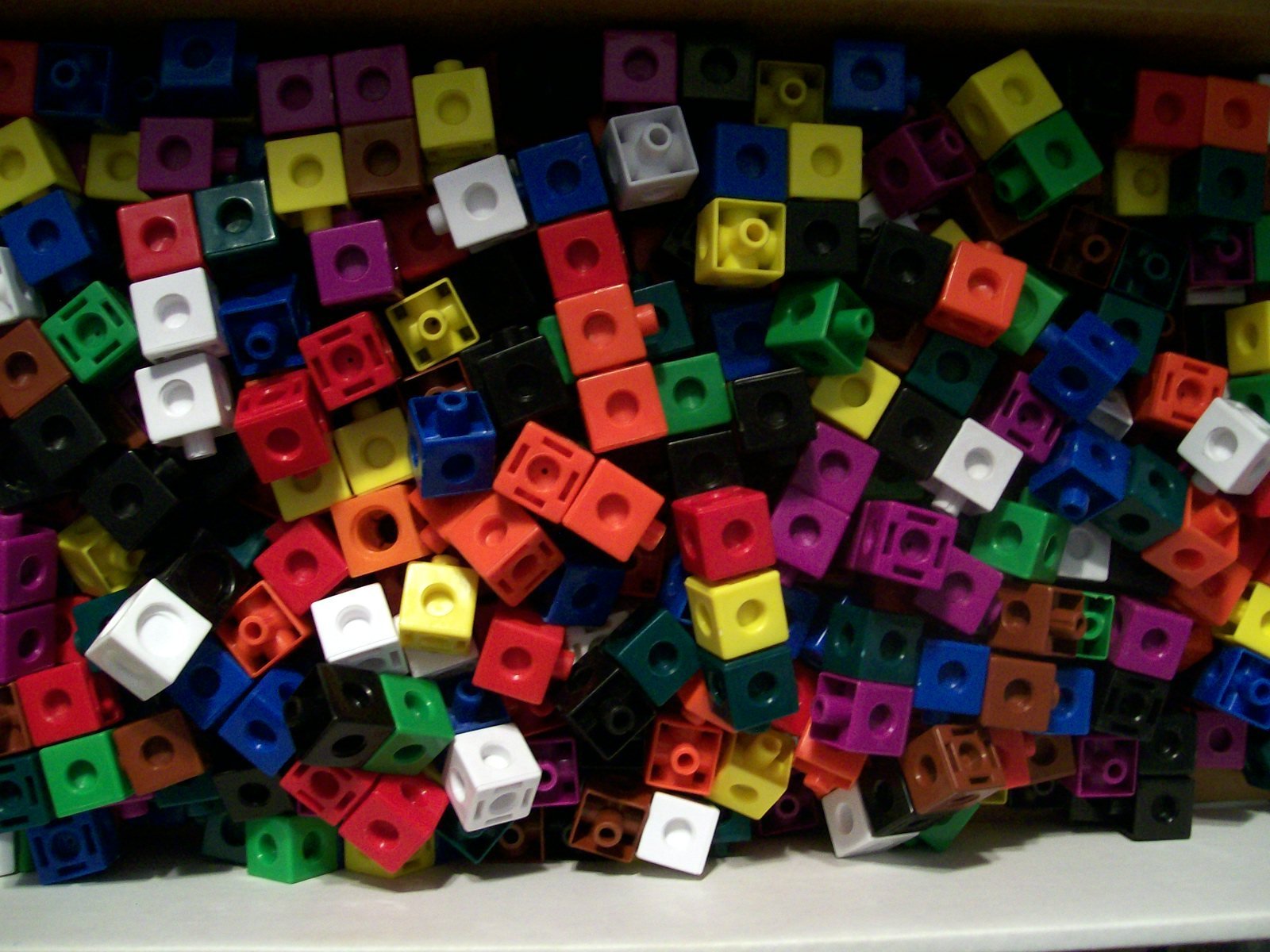 Investigations Kindergarten Single Plastic Building Blocks No. 47123 Approx 1050