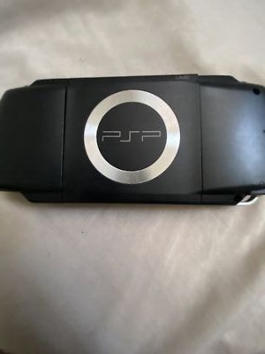 Sony PSP 1000 Black + Official Sony 1GB +Charger Good Condition