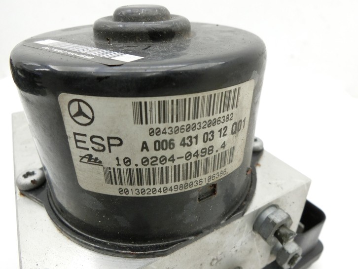 Mercedes SLK R171 04-08 ABS Steuergerät Aggregat Hydraulikblock Mercedes SLK R171 04-08 31.01.2006 A0064310312... Vorschau 4