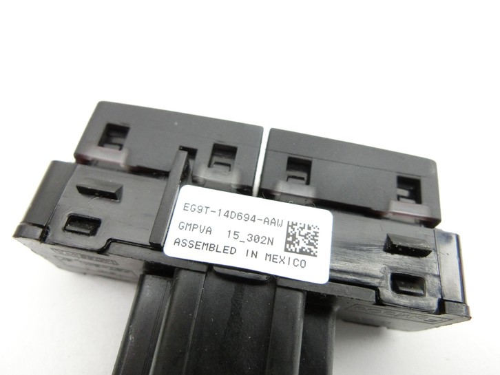 Ford Mondeo 5 V CF 14-19 Schalter Regler für Sitzheizung Rechts und Links Ford Mondeo 5 V CF 14-19 29.04.2016... Vorschau 3