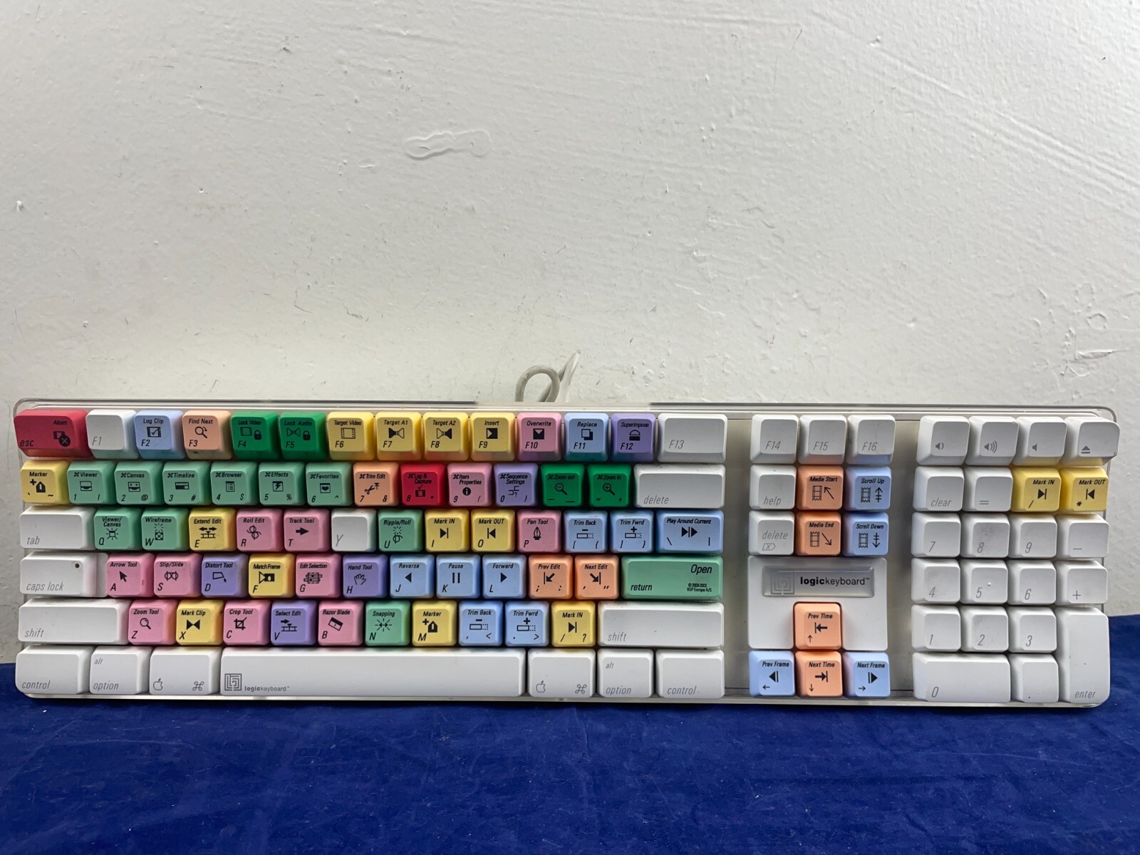MacBookアクセサリー MAGNETIC STYLE KEYBOARD A1905 Amazon.com: RGB Backlit Wired Aluminum Keyboard for Mac