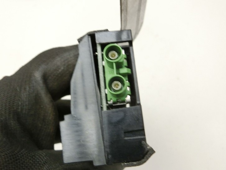 Cadillac STS 07-11 Antennenverstärker Antenne TV AMP Cadillac STS 07-11 27.06.2008 26726556 gebraucht Vorschau 4
