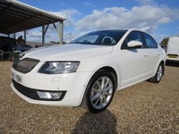 2013 Skoda Octavia 2.0 TDI CR ELEGANCE 5 DOOR HATCHBACK Diesel Manual