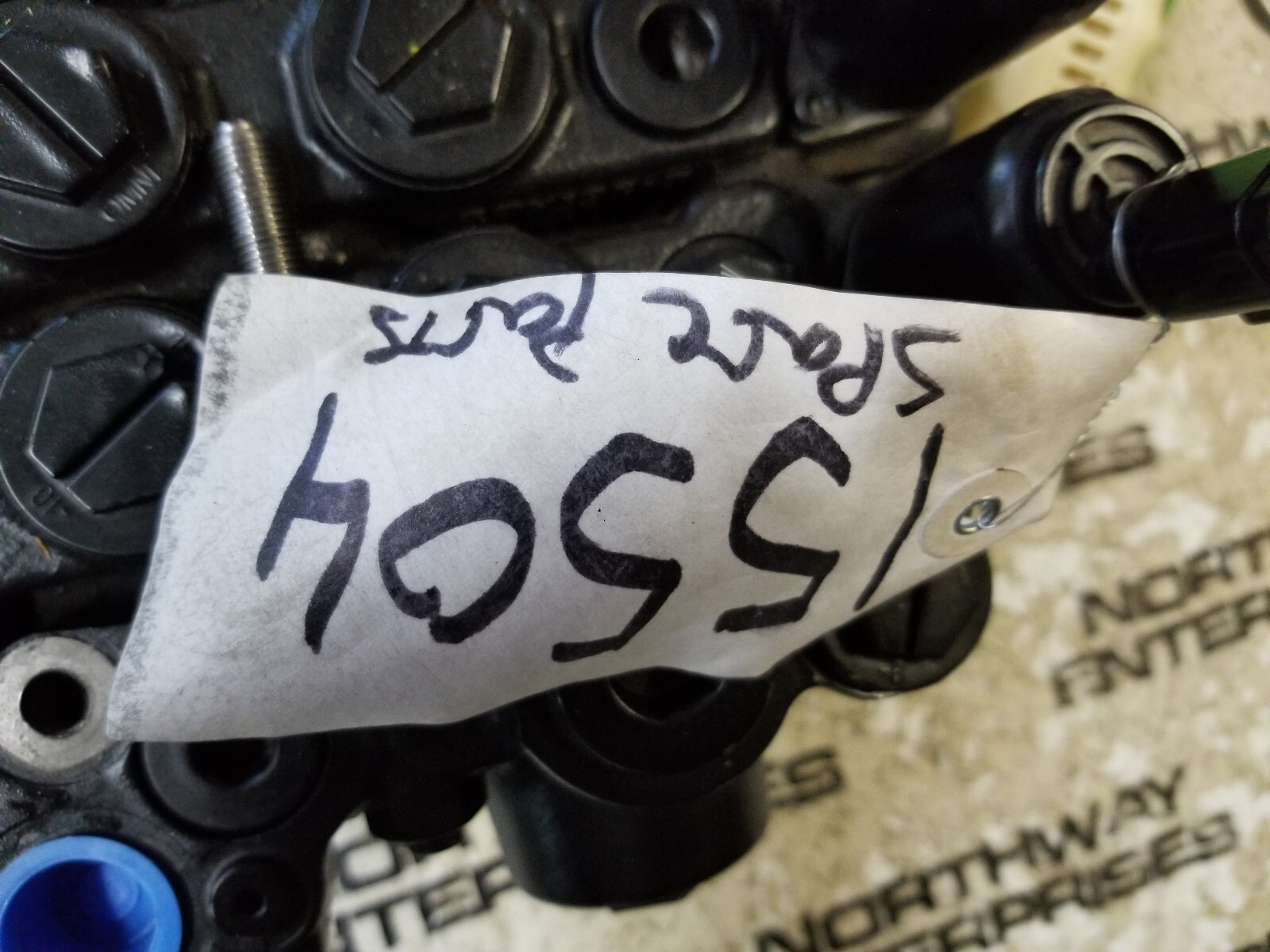 JCB HUSCO VALVE BLOCK ASSEMBLY , SCX120-B3, SX124B, T126117, 4 SPOOL - Picture 7 of 9