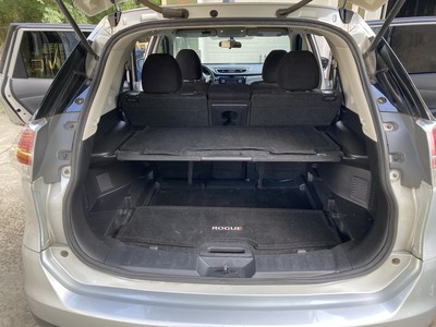 image 14 of interior