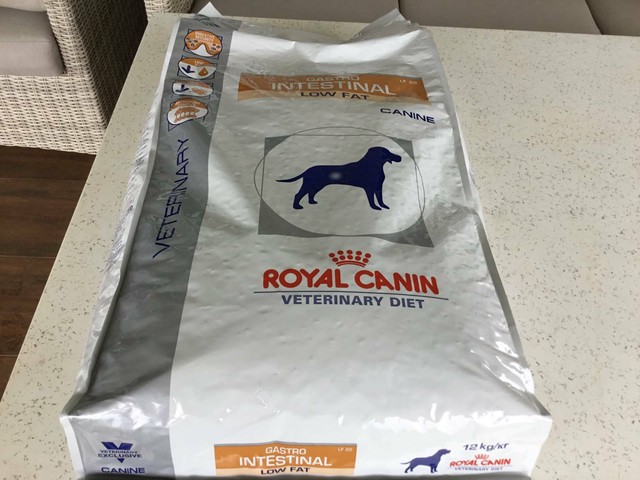 royal canin low fat 12 kg