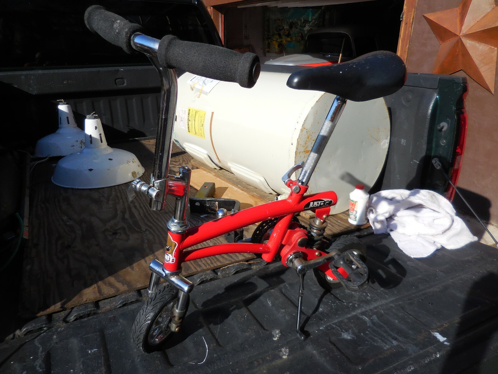 " RUNT " Just Go Mini Stunt Clown Pocket Travel Bicycle~Red local pick NO ship