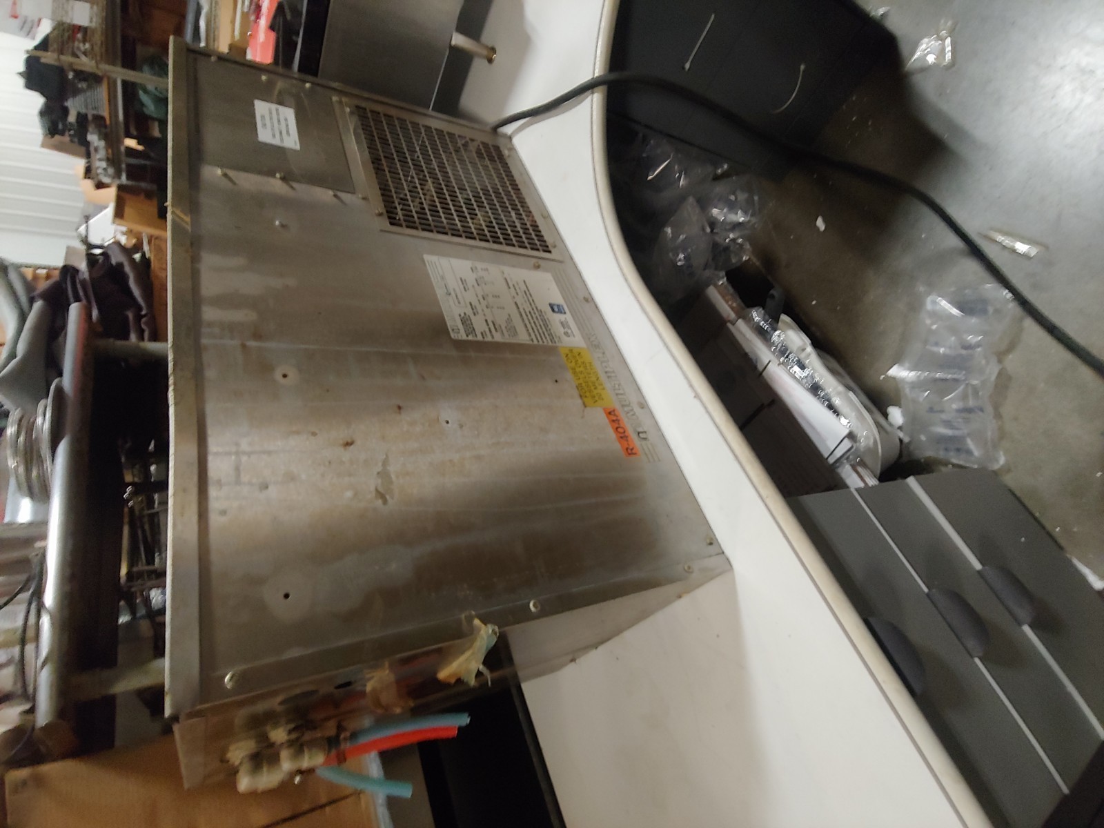 12 tap stainless beer tower and electric glycol chiller cooler draft beer