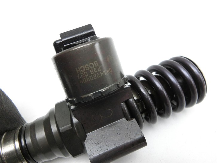 Audi A4 8E B7 04-08  2,0 96KW Injektor Einspritzdüse Pumpe-Düse Zyl.3 Audi A4 8E B7 04-08 28.03.2007 03G130073G... Vorschau 3