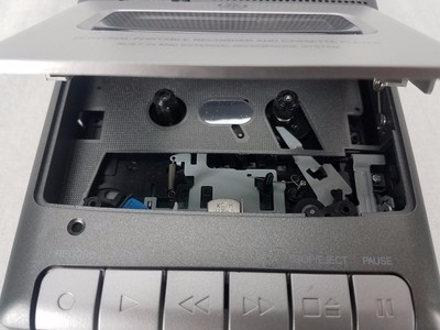 GE General Electric 3-5030A Portable Recorder And Cassette Tape Player