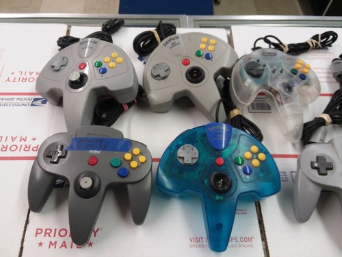 Lot of 10 broken N64 controllers