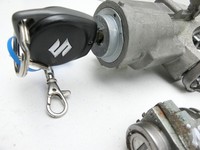 Suzuki Swift IV NZ 13-17 Schliesszylinder Zündschloss Schlüssel Schliessanlage Suzuki Swift IV NZ 13-17 23.12.2015... Vorschau 3