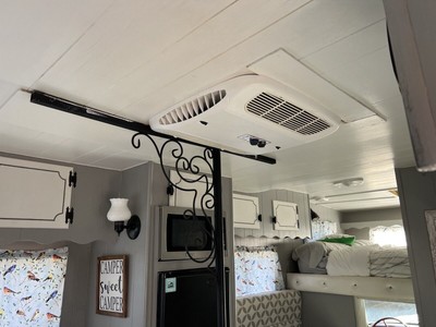 image 16 of interior