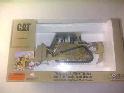 Norscot 55179 Caterpillar D11R Machines At Work Series Weathered Dozer 1/50