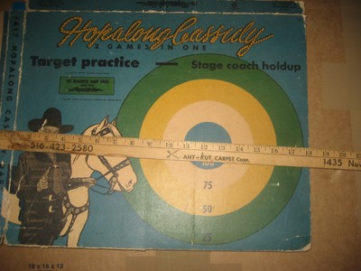 Beautiful Hopalong Cassidy Tin Litho target Game Western Toy w Original Box 1950