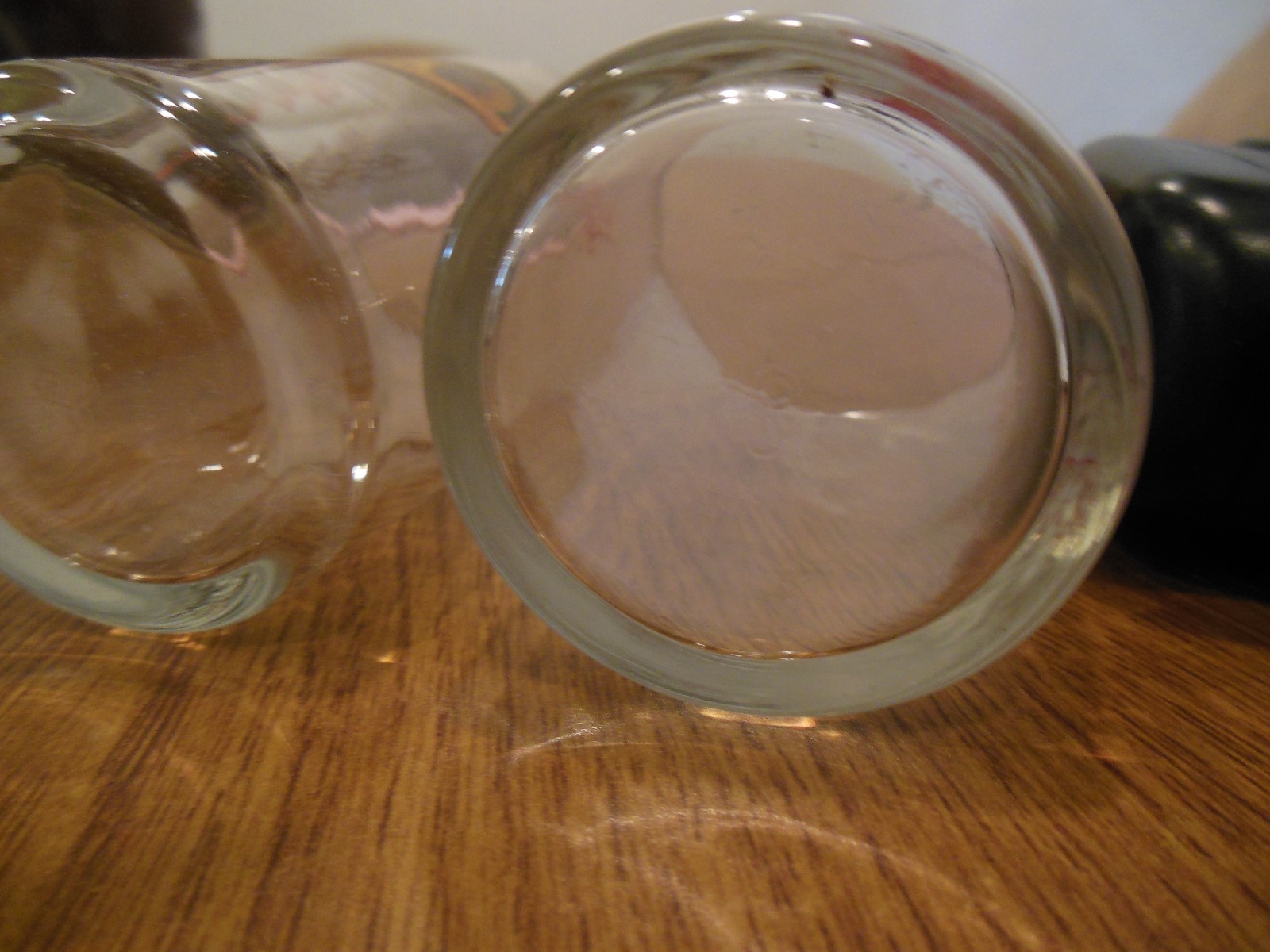 2 LEINENKAGELS GLASSES TASTE TESTER CHIPPEWA FALLS WISCONSIN