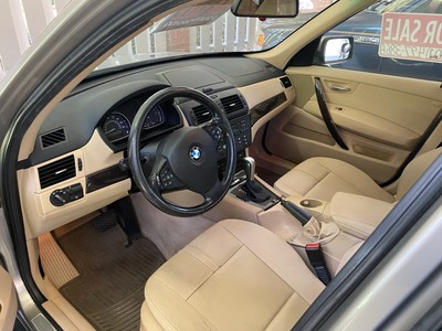 image 3 of interior