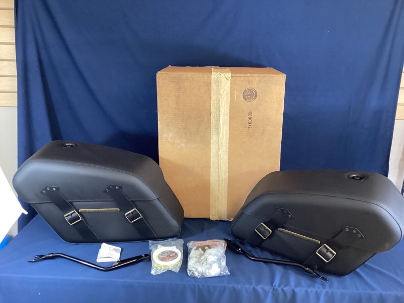 Harley Davidson 14Kエナメルピアス 専用ケース付き Harley Davidson 14Kエナメルピアス 専用ケース付き 送料無料