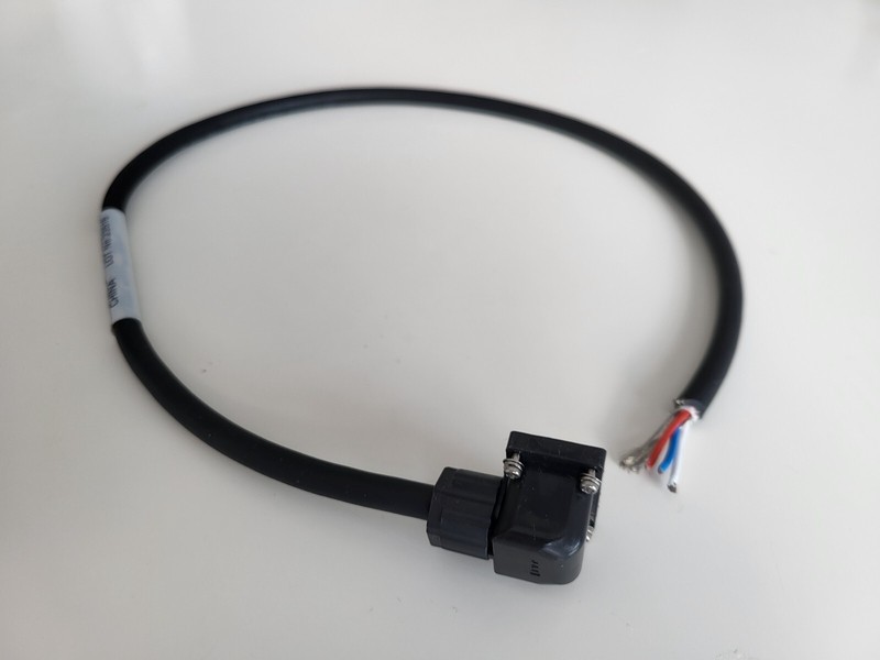 Omron R88a-Ca1a005sf Servo Motor Power Cable