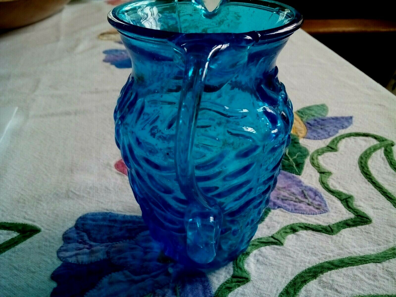 Creamer Pitcher Blue Crinkle Glass Applied Handle 5