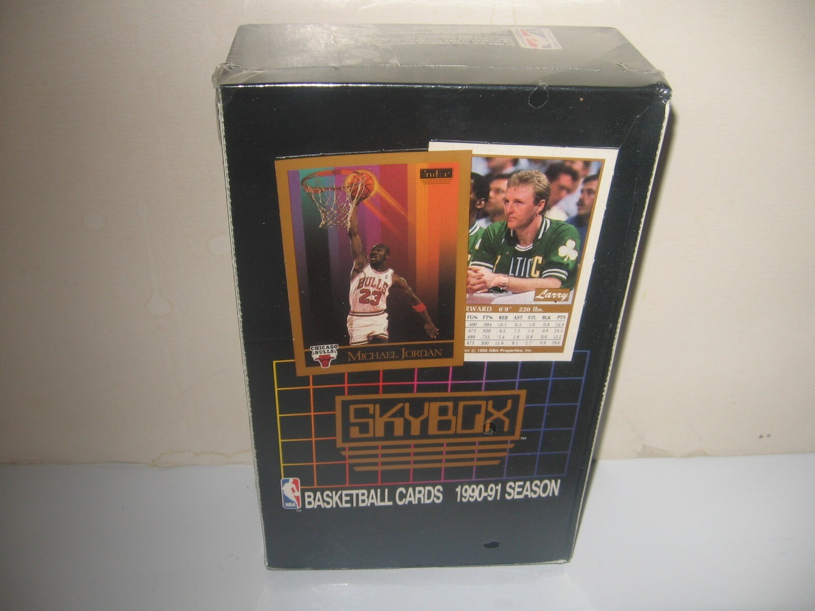 1990-1991 Skybox Series 1 Basketball Factory Sealed Box 36 packs