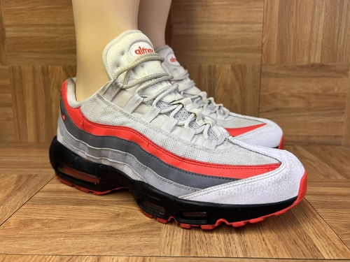 AIR MAX 95 ESSENTIAL スニーカー $_12.JPG?set_id=880000500F
