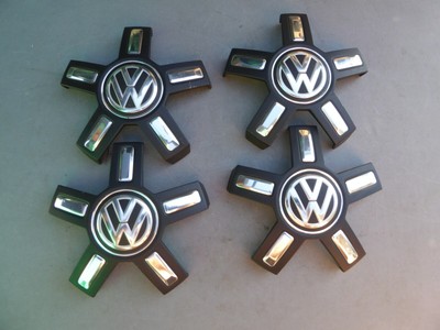 PCS ALLOY WHEEL CENTER CAP SET Vehicle