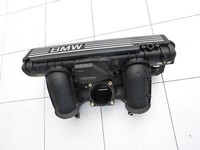 BMW 1er E88 125I 07-11 3,0i 160KW N52K N52B30A Ansaugbrücke Ansaugkrümmer BMW 1er E88 125I 07-11 26.10.2007 7559523... Vorschau 4