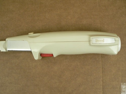 VTG 1970s Sears Roebuck Electric Carving Knife Stainless Steel Blades Wall Mount
