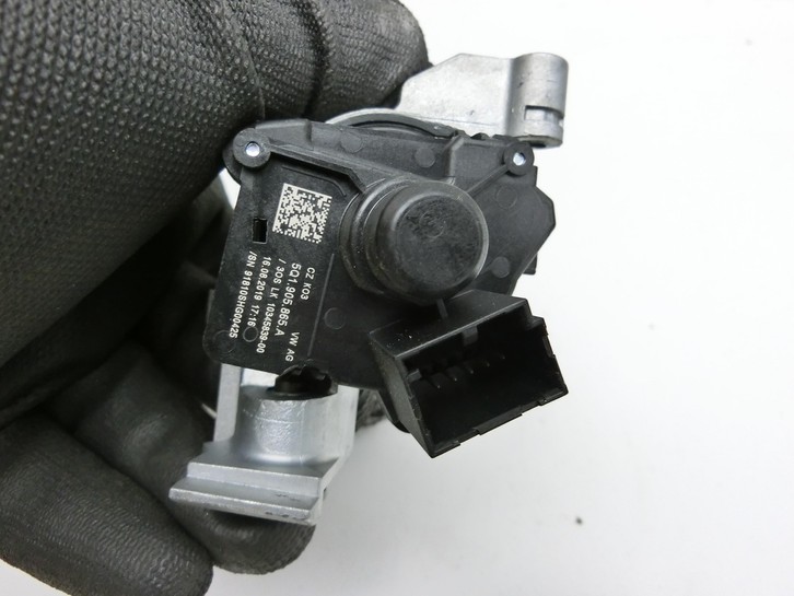 VW Golf VII 7 5G 17-20 Lenkradschloss Lenkradriegel Wegfahrsperre VW Golf VII 7 5G 17-20 22.11.2019 1K0905851D... Bild 6