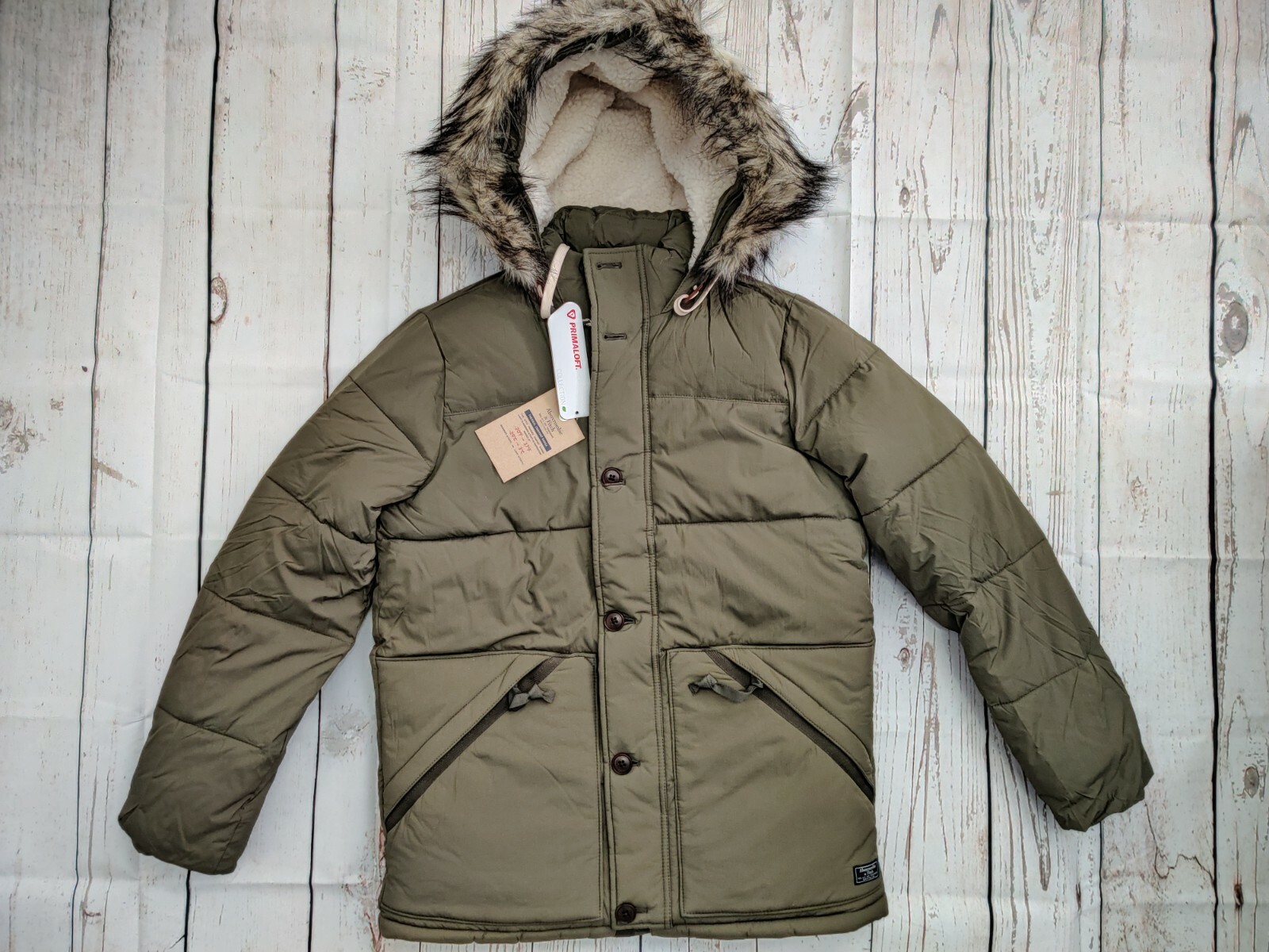 【Abercrombie】裏地ファージップアップパーカー Abercrombie】裏地ファージップアップパーカー