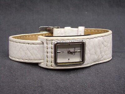 Women's FOSSIL Water-Resistant Watch ES9831 w/ New Battery - Works Great!