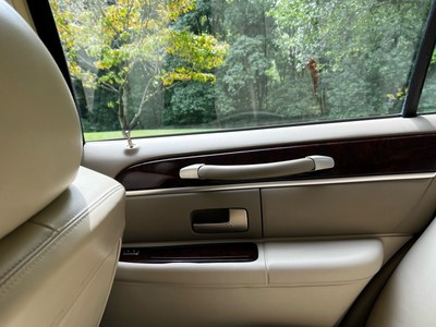 image 7 of interior