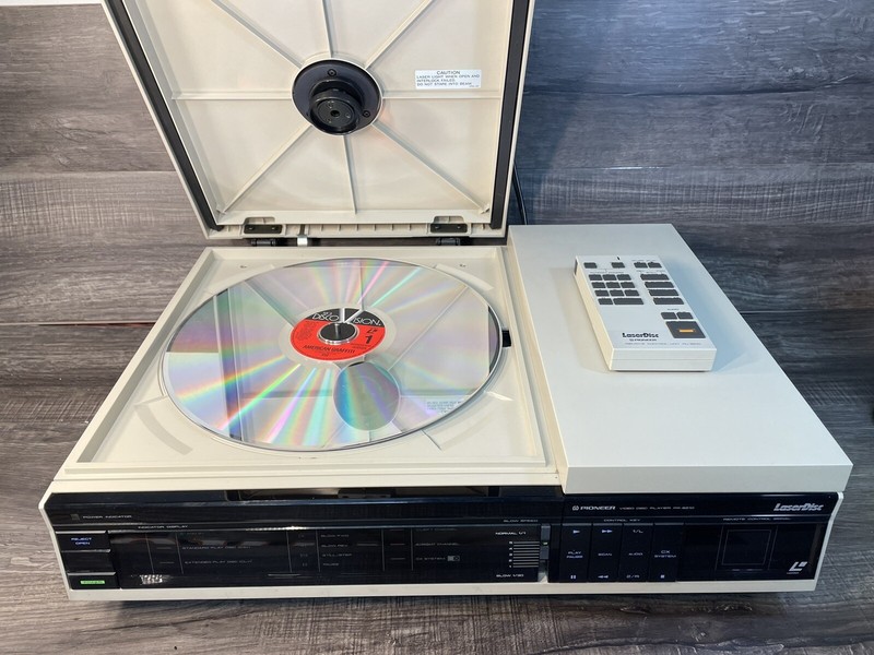 Gumtree Laserdisc Player at Christopher Gabriel blog