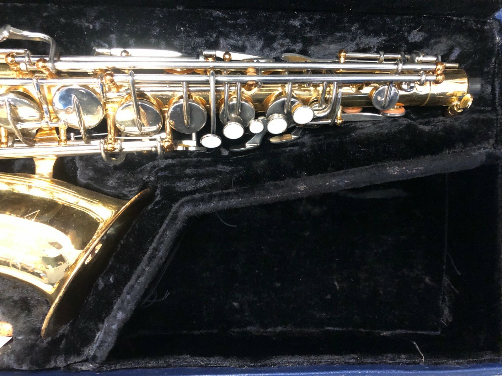 Vito Alto Saxophone with Hardshell case