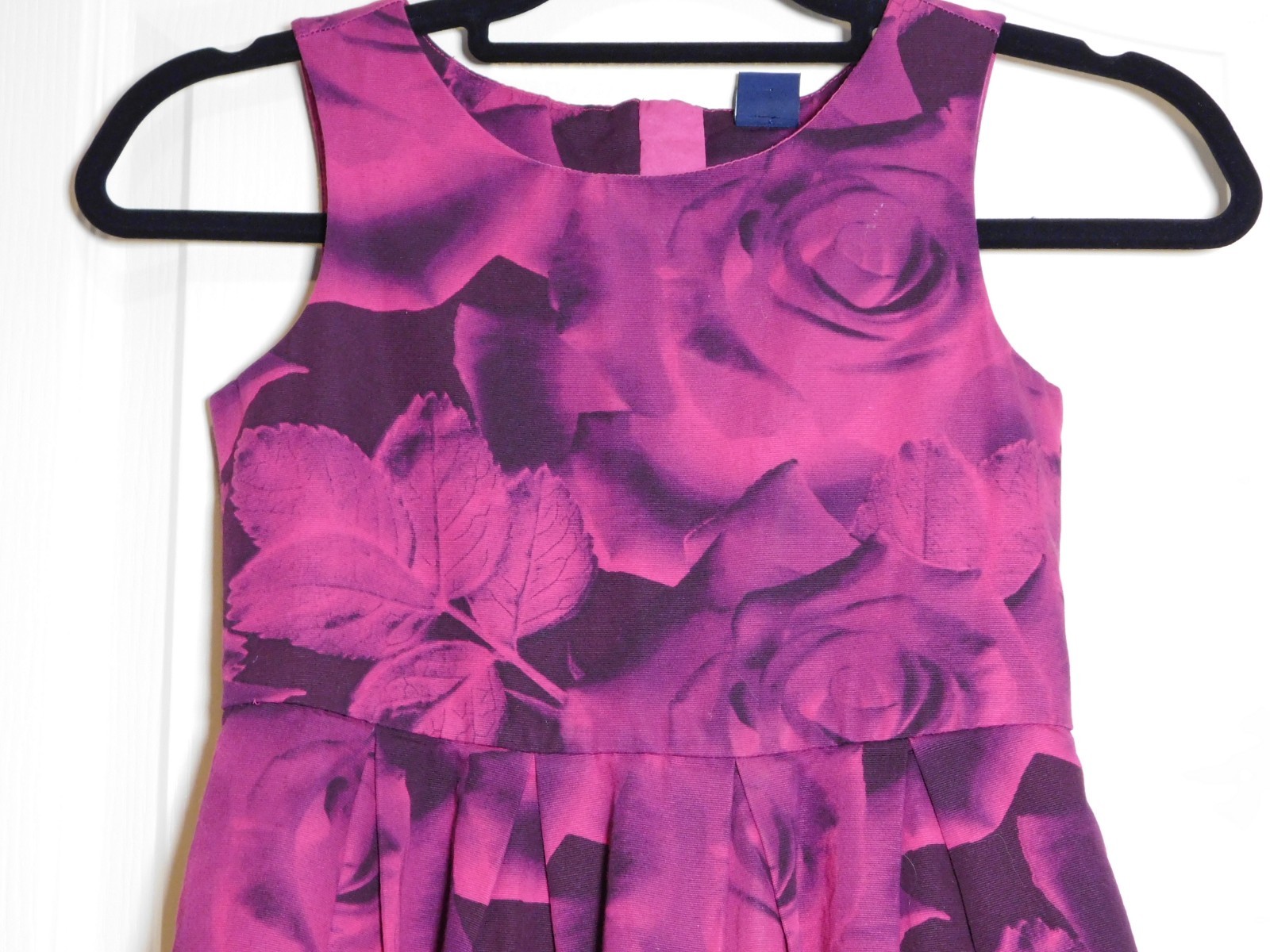 GAP KIDS Dark Pink Floral Rose Print Sleeveless Pleated Dress Girls Size 8 #1019