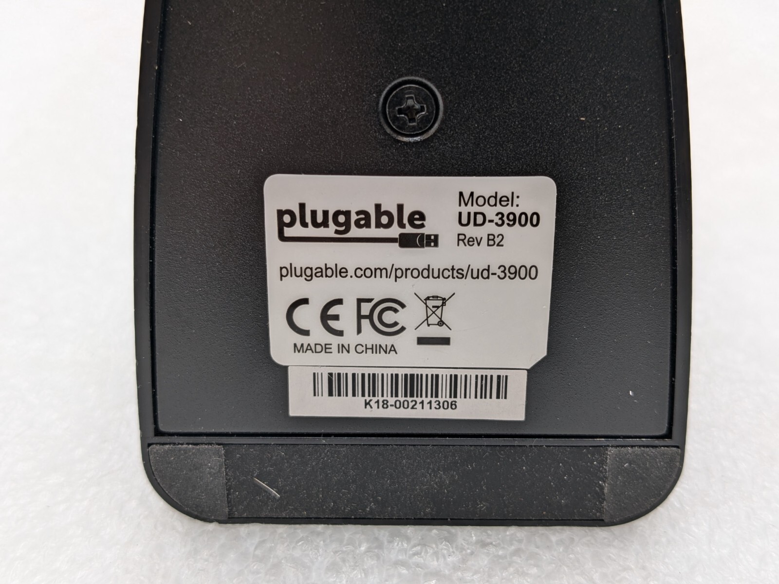 Plugable USB 3.0 Universal Laptop Docking Station Dual Monitor / Windows UD-3900