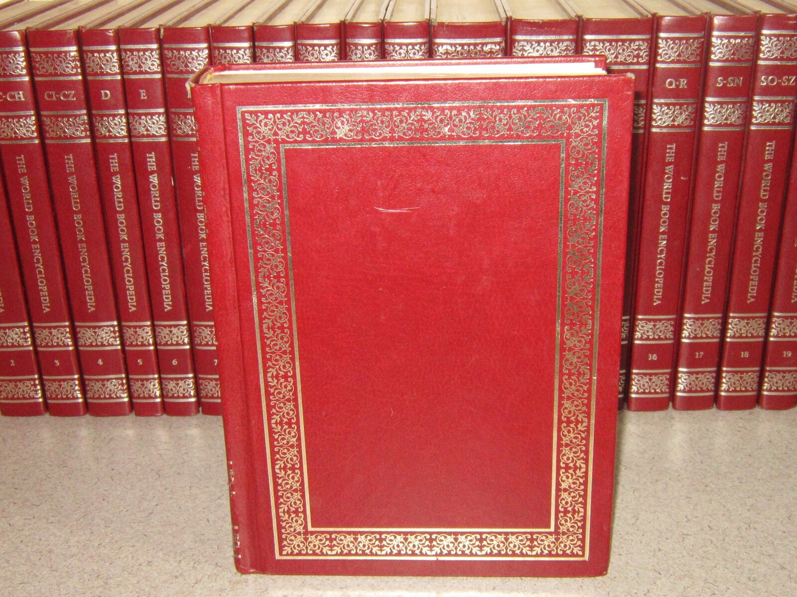 The World Book Encyclopedia全22巻 The World Book Encyclopedia 2008 (22 Volume Set) by World