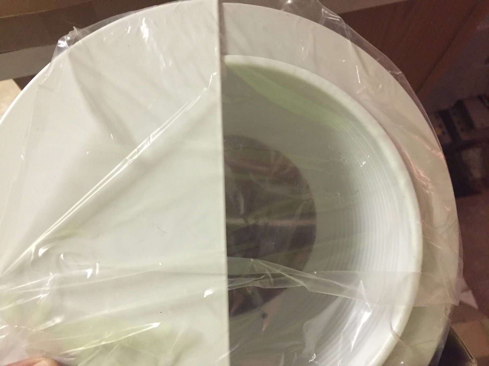 Recessed Baffle Light Housing 10852W White