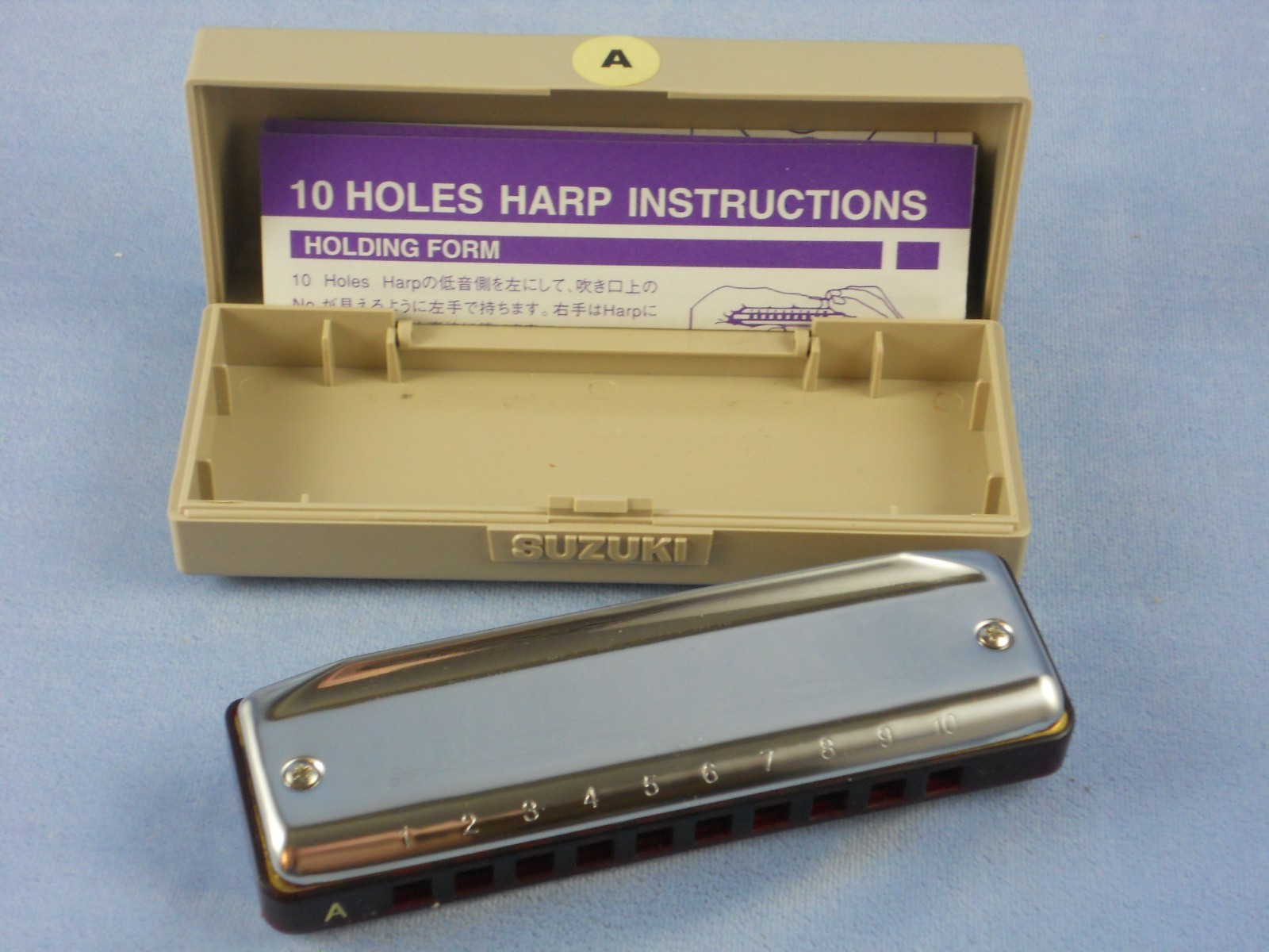 NOS HARMONICA Suzuki BLUESMASTER - 10 Hole Key of A No. MR-250 A