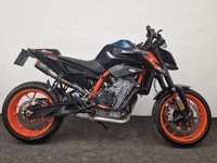 KTM 890 SUPER DUKE ** AUSTIN RACING EXHAUST - WP SUSPENSION - 12 MONTH MOT **