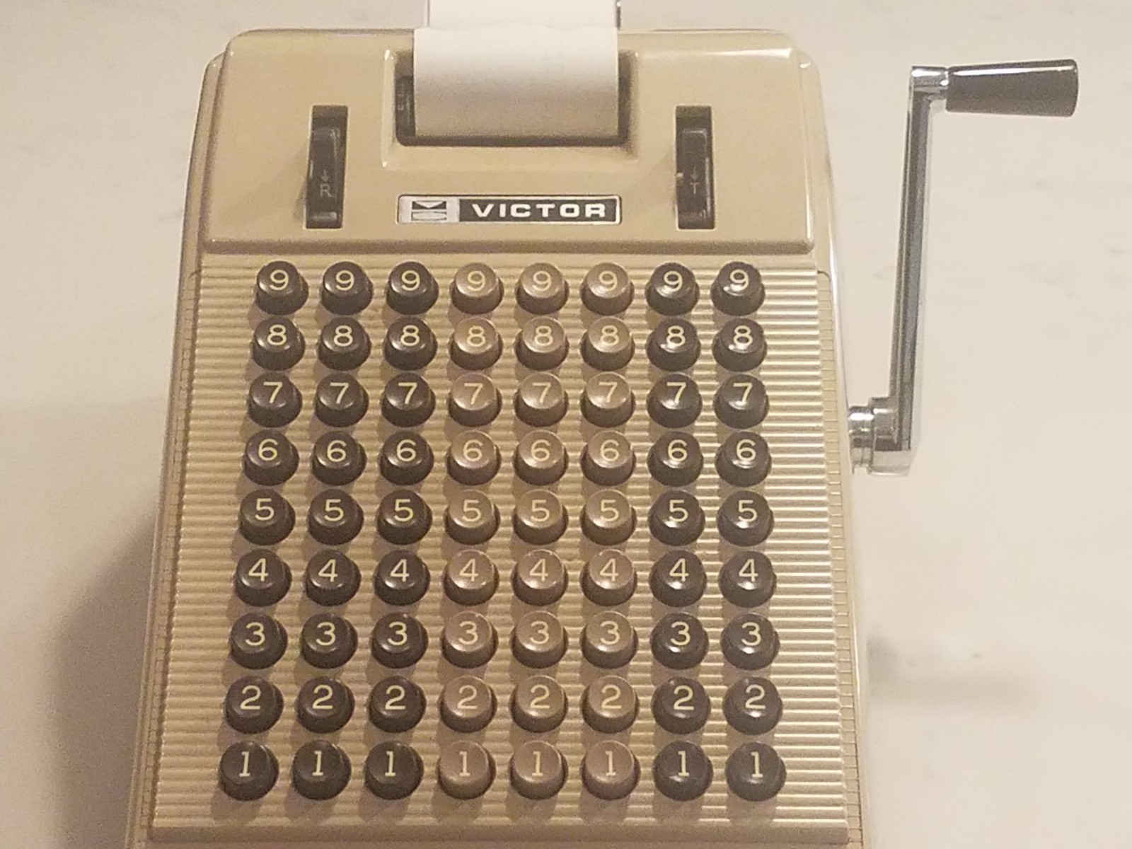 Vintage Victor Champion 72-Key Adding Machine with Manual Crank - Works Great!