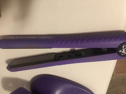 The New Evolution Hair Straightener in CFS-8 Deep Purple
