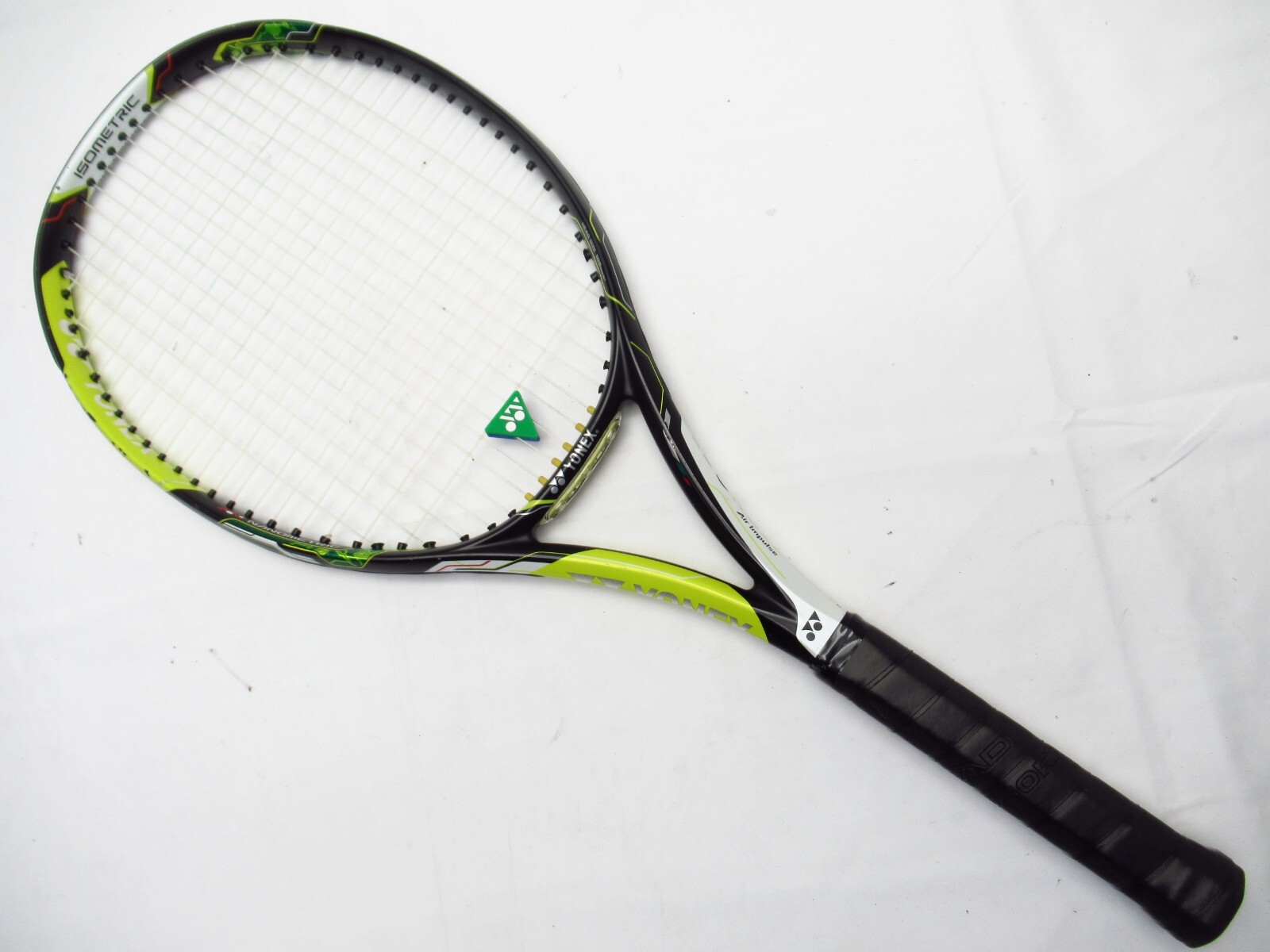 YONEX EZONE Ai 100（2014年限定カラーモデル） 2014 YONEX EZONE Ai 100 TENNIS RACQUET (4 1/4) NEW GRIP