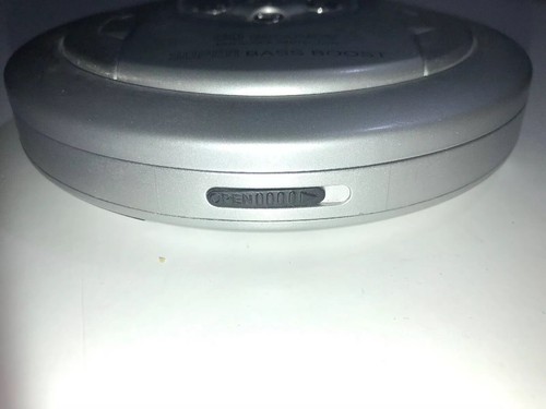 Sylvania Scd152a Portable Cd Player Free Shipping Tested Works Retro Classic