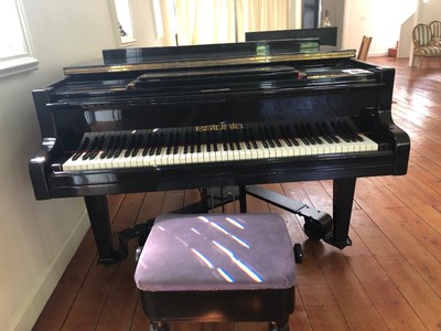 ESTONiA GRAND PIANO