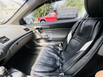 image 4 of interior