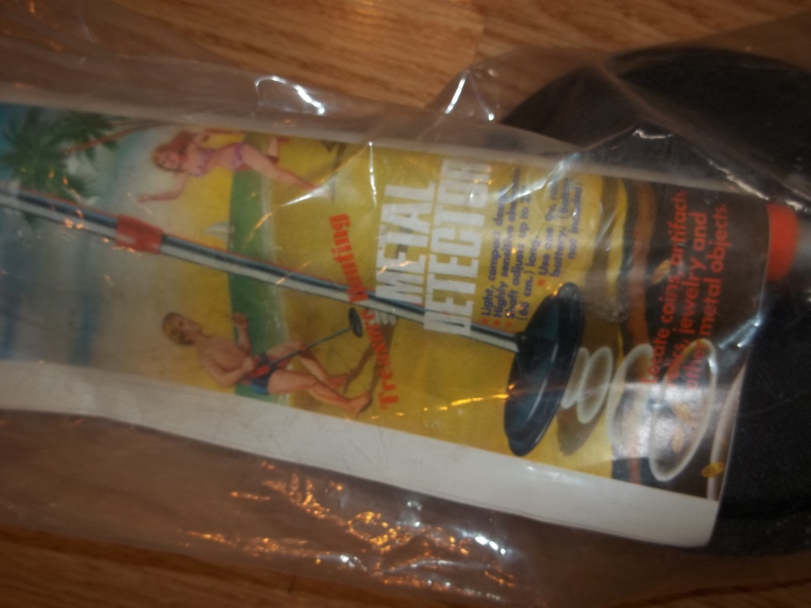 NOS VINTAGE RADIO SHACK TREASURE FINDER 60-3003 METAL DETECTOR