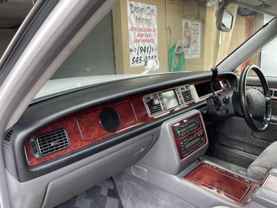 image 16 of interior