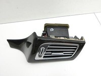 Mercedes C218 CLS 350 11-14 Luftdüse Lüftungsgitter Armaturenbrett Rechts Mercedes C218 CLS 350 11-14 25.01.2011... Vorschau 2